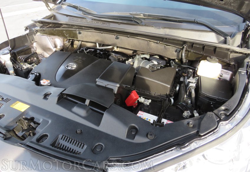 2019 Toyota Highlander - Image 47