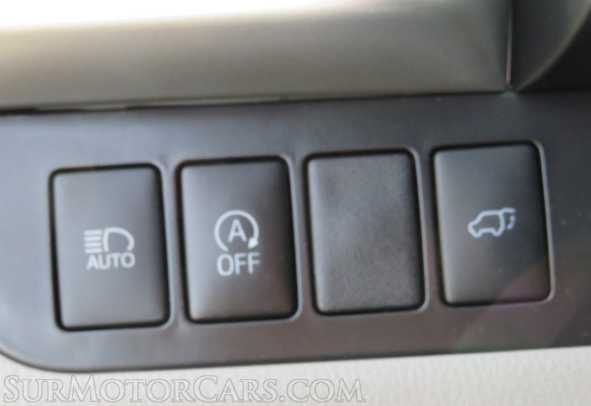 2019 Toyota Highlander - Image 39