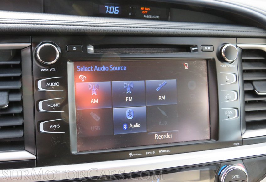 2019 Toyota Highlander - Image 37