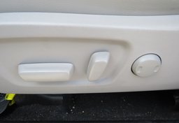 2019 Toyota Highlander - Image 44