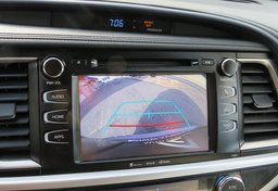 2019 Toyota Highlander - Image 33