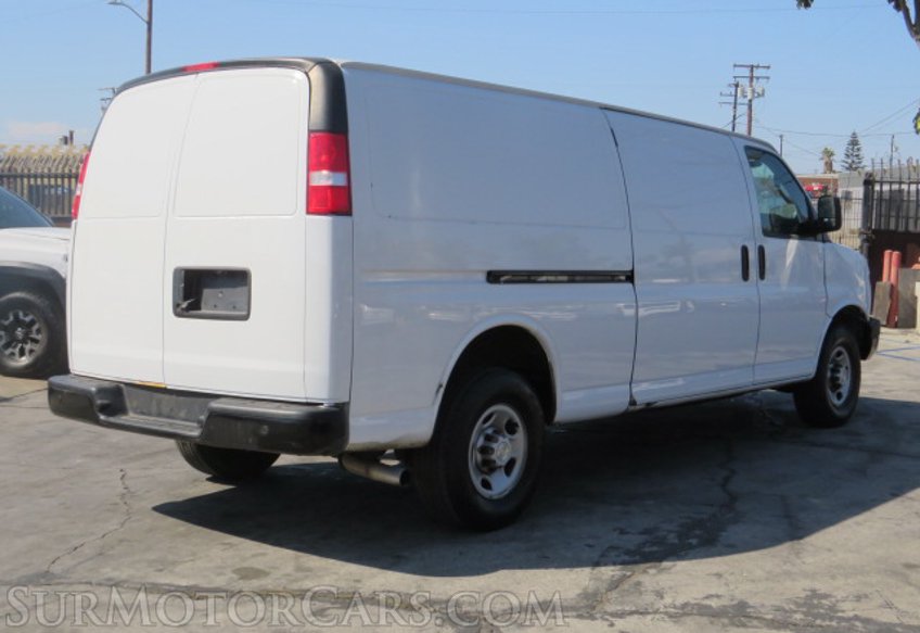 2020 Chevrolet Express Cargo Van - Image 11