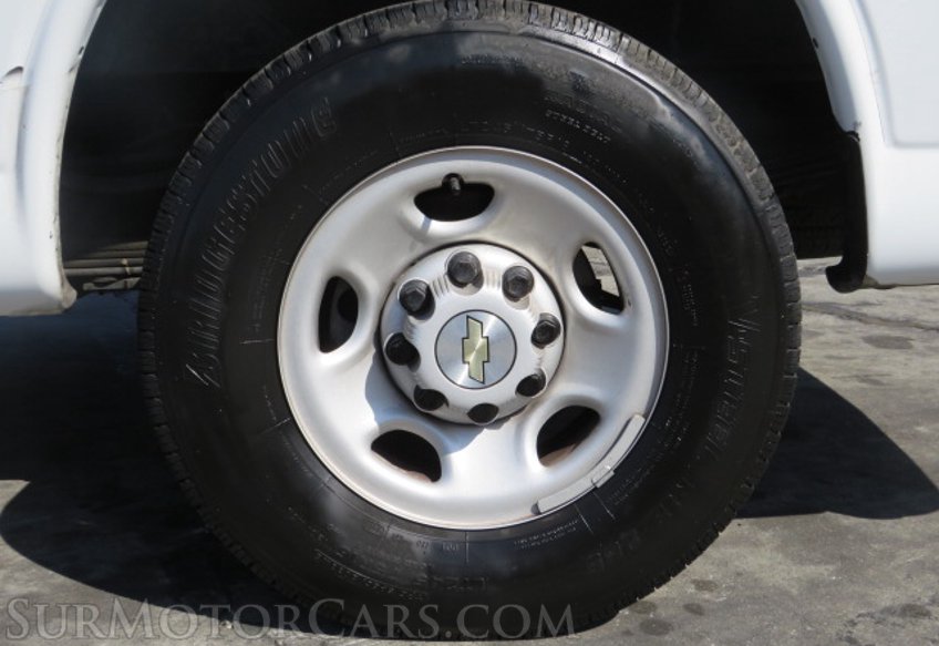 2020 Chevrolet Express Cargo Van - Image 26