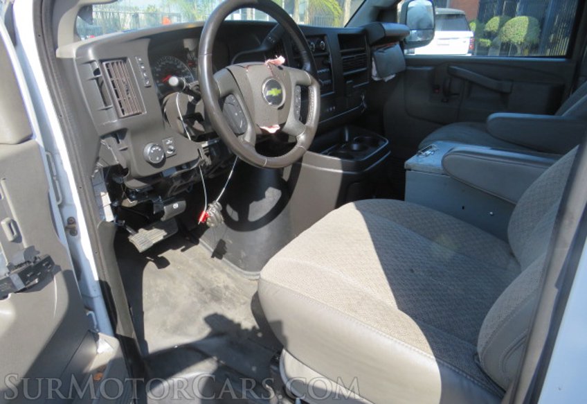 2020 Chevrolet Express Cargo Van - Image 29