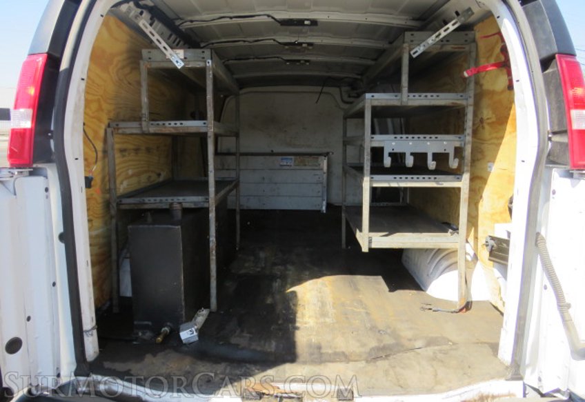 2020 Chevrolet Express Cargo Van - Image 18