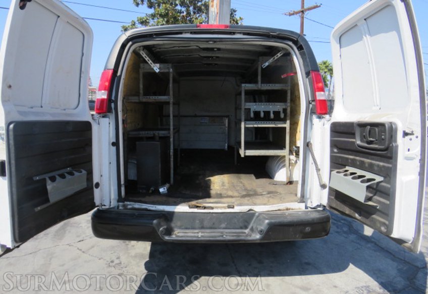 2020 Chevrolet Express Cargo Van - Image 16