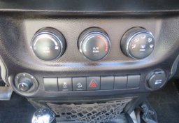 2016 Jeep Wrangler Unlimited - Image 23