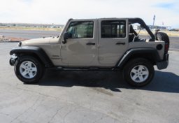 2016 Jeep Wrangler Unlimited - Image 10