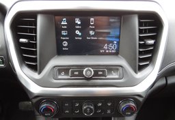 2017 GMC Acadia - Image 37