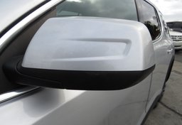 2017 GMC Acadia - Image 17