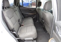 2017 GMC Acadia - Image 29