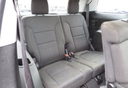 2017 GMC Acadia - Image 33