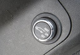 2017 GMC Acadia - Image 49