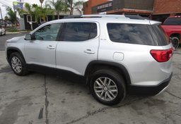 2017 GMC Acadia - Image 9