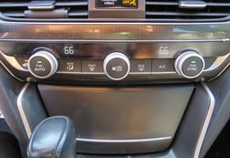 2020 Honda Accord Sedan - Image 15