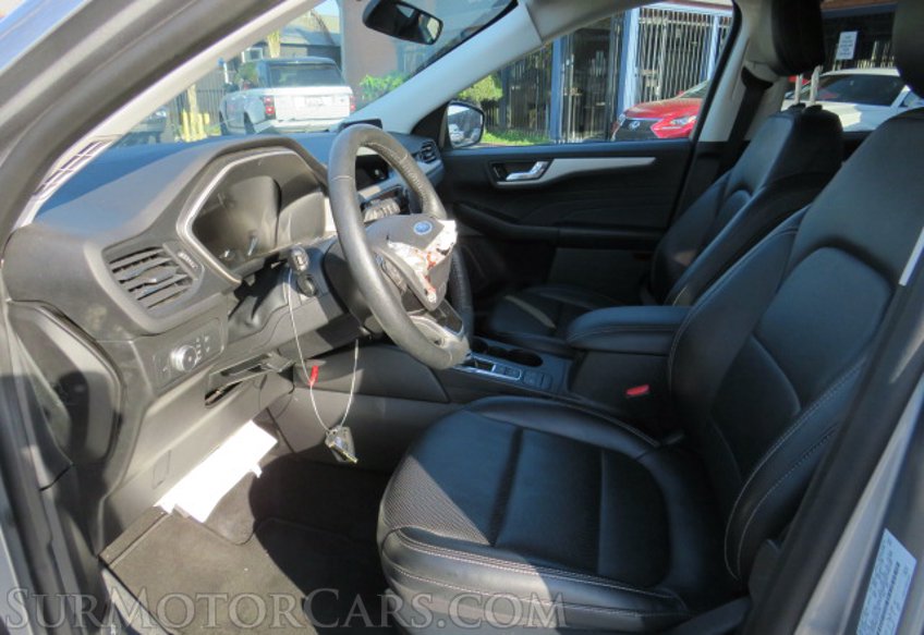 2021 Ford Escape - Image 22