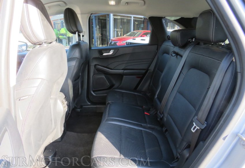 2021 Ford Escape - Image 26