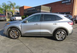 2021 Ford Escape - Image 5