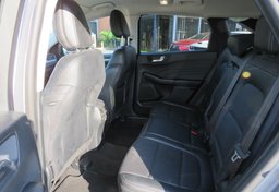 2021 Ford Escape - Image 28