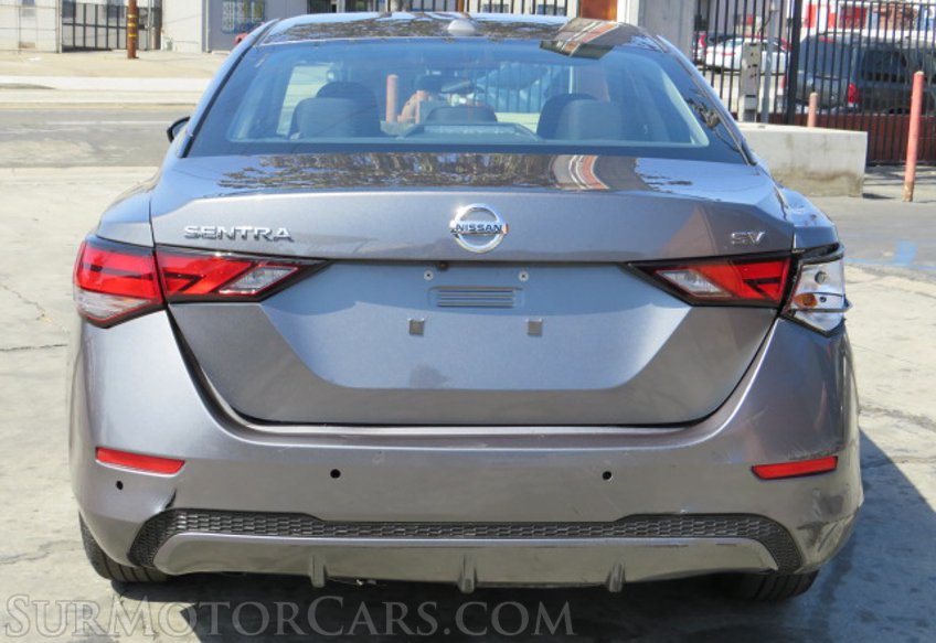 2021 Nissan Sentra - Image 12