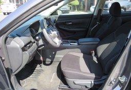2021 Nissan Sentra - Image 19