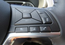 2021 Nissan Sentra - Image 40