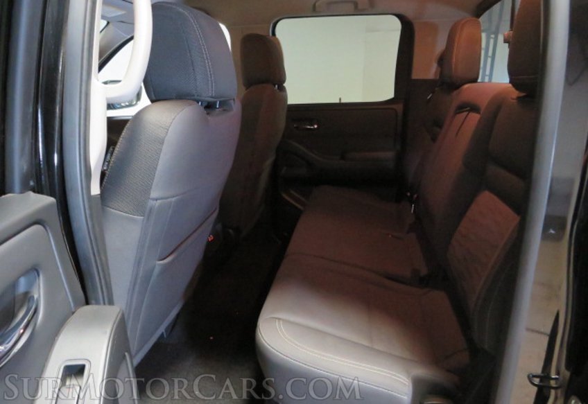 2022 Nissan Frontier - Image 28