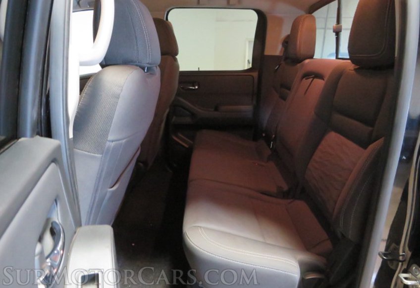 2022 Nissan Frontier - Image 32