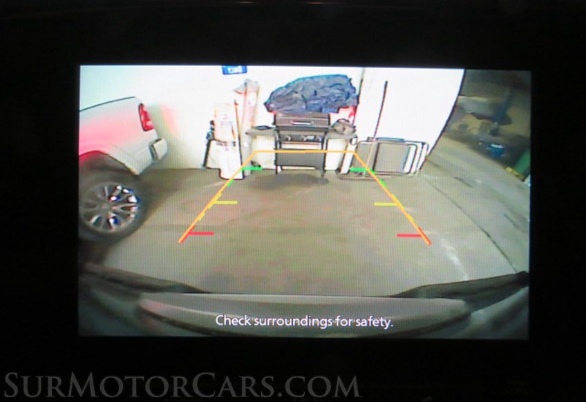 2022 Nissan Frontier - Image 13