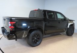 2022 Nissan Frontier - Image 35