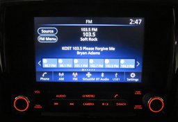 2022 Nissan Frontier - Image 3