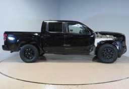 2022 Nissan Frontier - Image 47