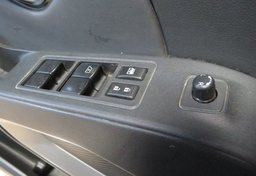 2022 Nissan Frontier - Image 1