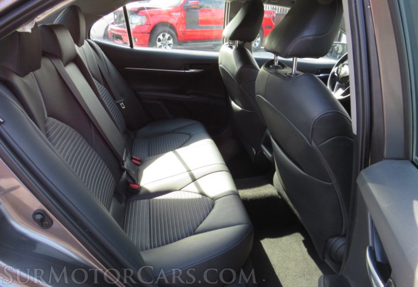 2019 Toyota Camry - Image 28