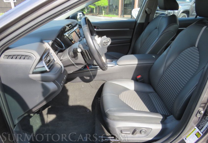 2019 Toyota Camry - Image 23