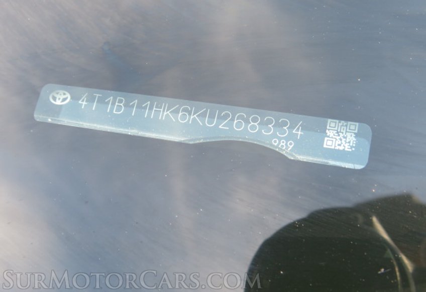 2019 Toyota Camry - Image 42