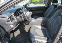 2019 Toyota Camry - Image 25