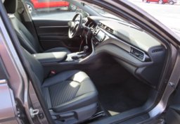 2019 Toyota Camry - Image 26