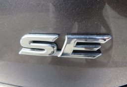 2019 Toyota Camry - Image 18