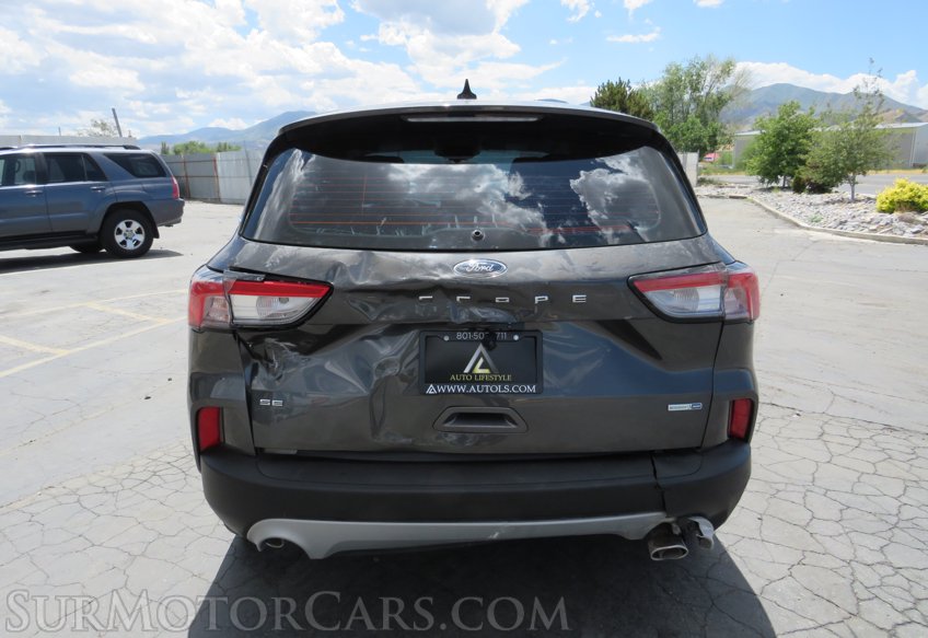 2020 Ford Escape - Image 12