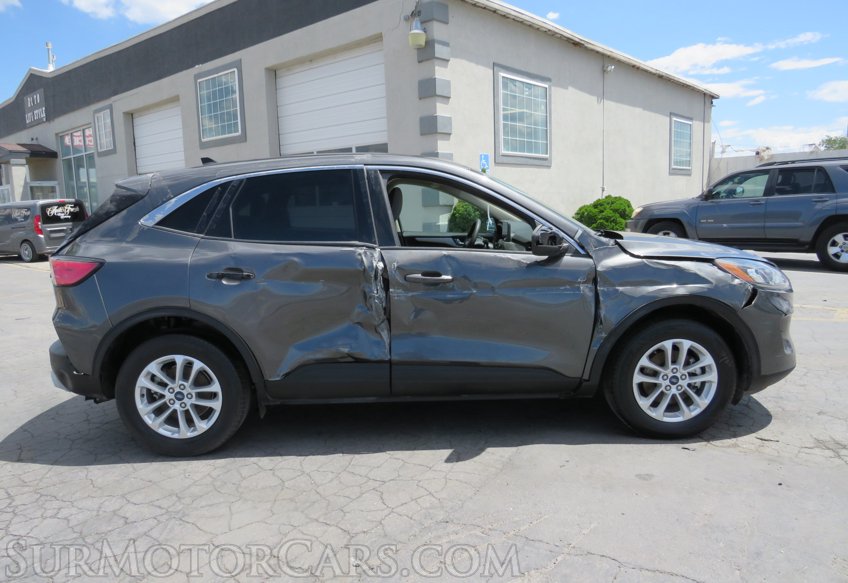 2020 Ford Escape - Image 9