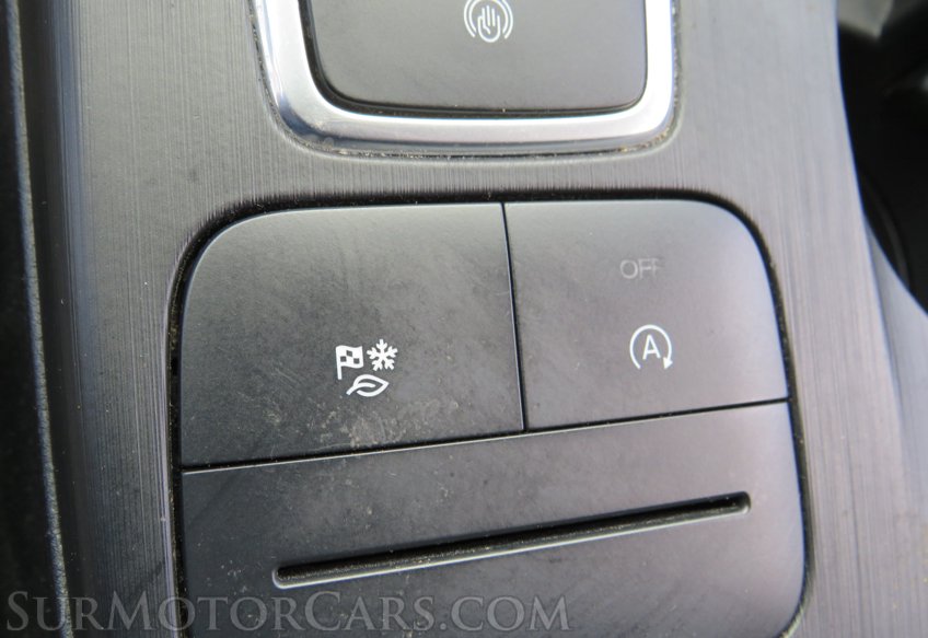 2020 Ford Escape - Image 38