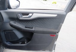 2020 Ford Escape - Image 45