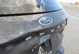 2020 Ford Escape - Image 20