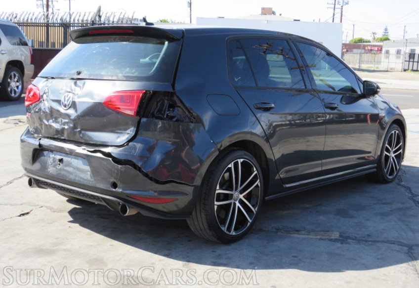 2017 Volkswagen Golf GTI - Image 6