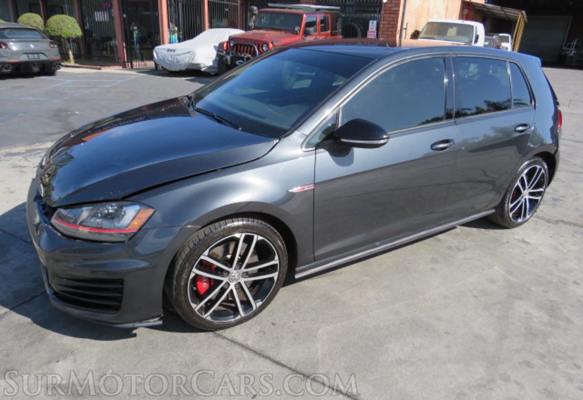 2017 Volkswagen Golf GTI - Image 4