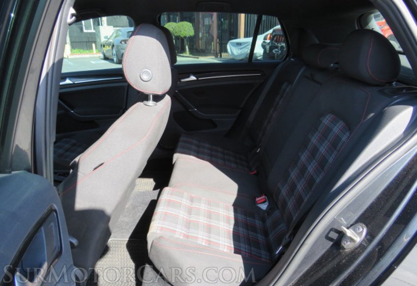 2017 Volkswagen Golf GTI - Image 29