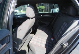 2017 Volkswagen Golf GTI - Image 27