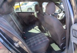 2017 Volkswagen Golf GTI - Image 28