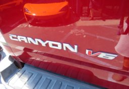 2019 GMC Canyon - Image 16